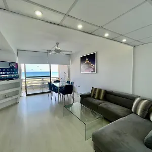  Apartament Sea View In Makenzy